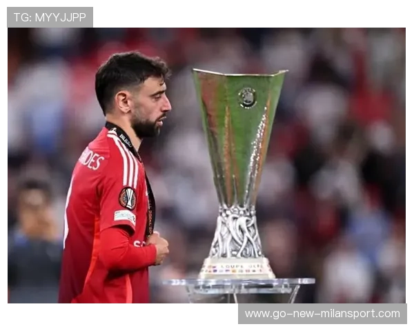 B费直塞找身后，曼联获得单刀机会，b费转会曼联